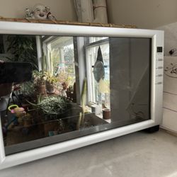 Frigidaire Wine Cooler 8 Bottle