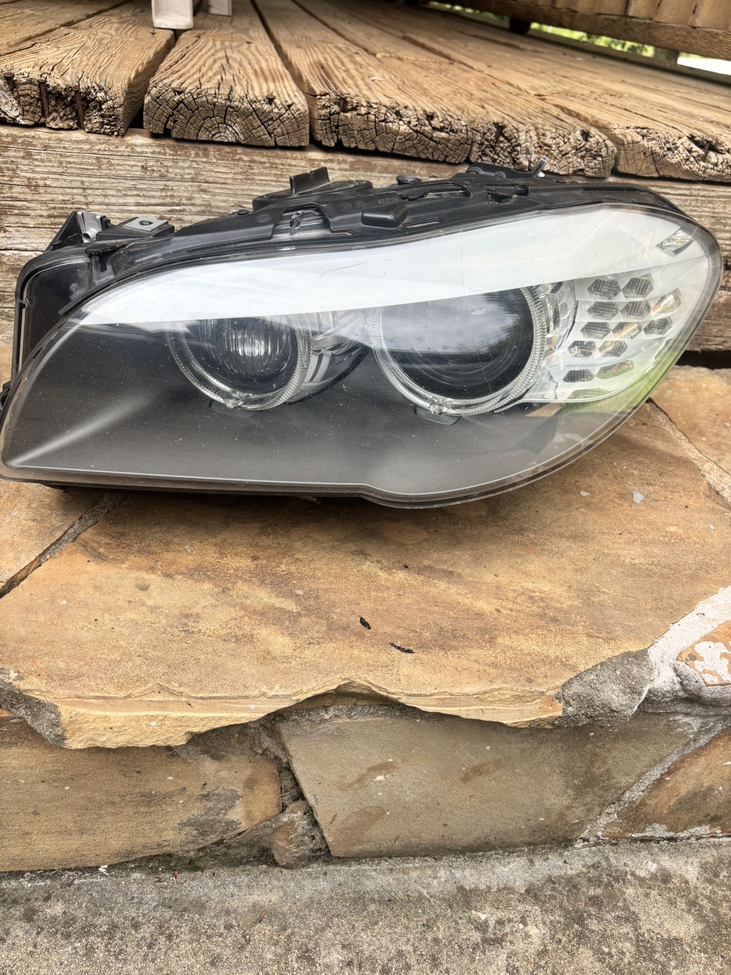 BMW 535i Headlight 