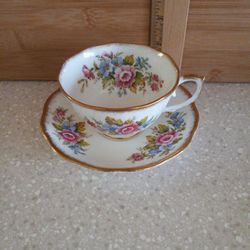 Vintage Rosalyn Fine Bone China, England