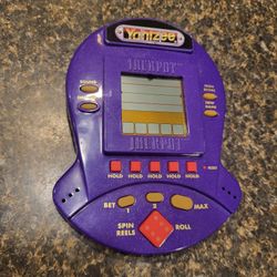 Yahtzee electronic game