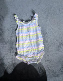 Old Navy Pastel Wave Ruffle Romper in Lavender, Mint & White