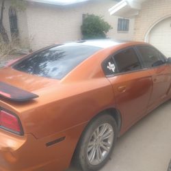 Se Vende 2011 Dodge Charger 
