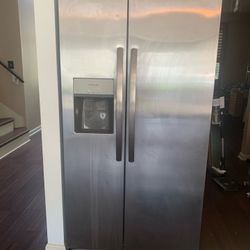 Frigidaire Refrigerator