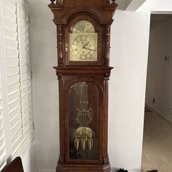 For Sale: 1987 Ridgeway Grandfather Clock – German Hermle Movement – Excellent Condition