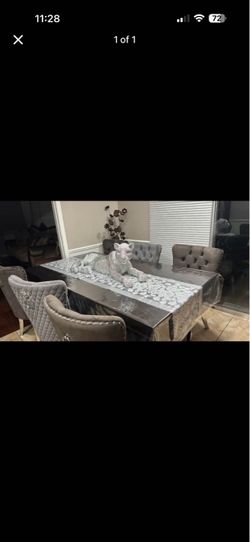 Brown Dining Table Set