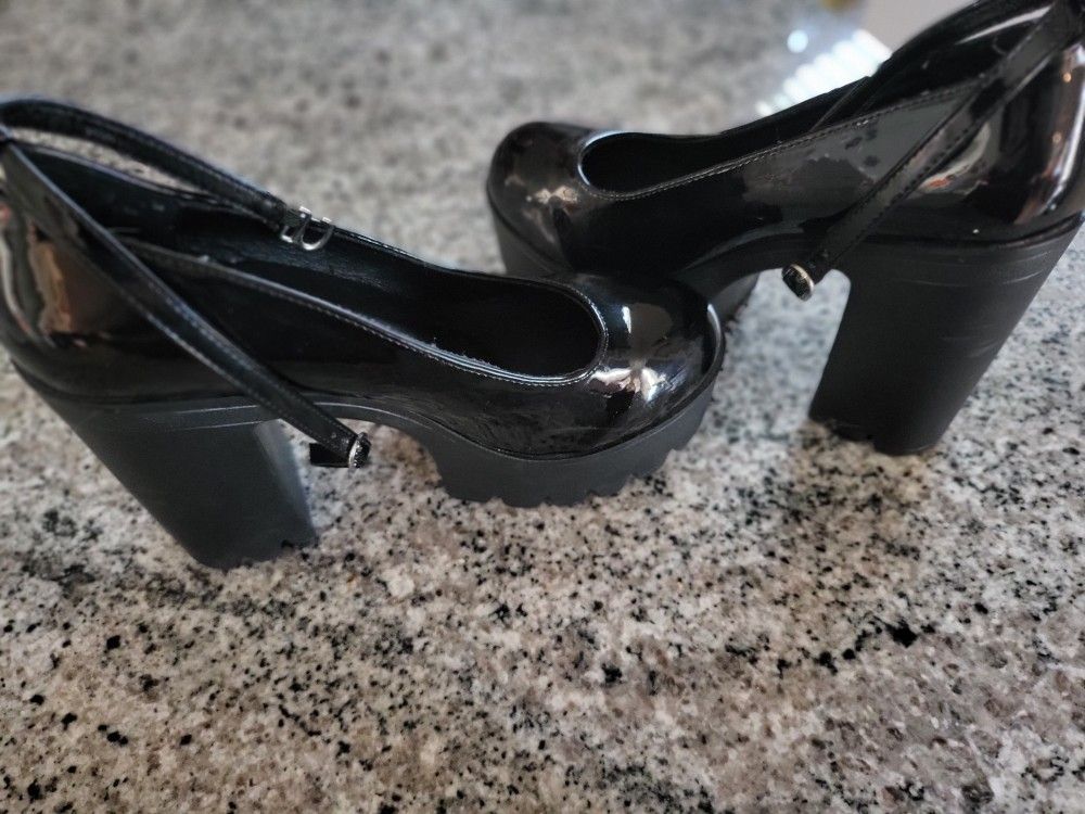 ✨ Black Platform Heels – Size 41 (EU) / US Women’s 9.5–10 ✨