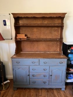 Vintage Dresser For Sale!!