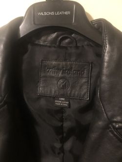 Chamarra de piel genuina size large Mujer for Sale in Tulare CA