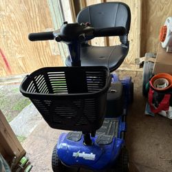 Ezwheels Mobil Scooter