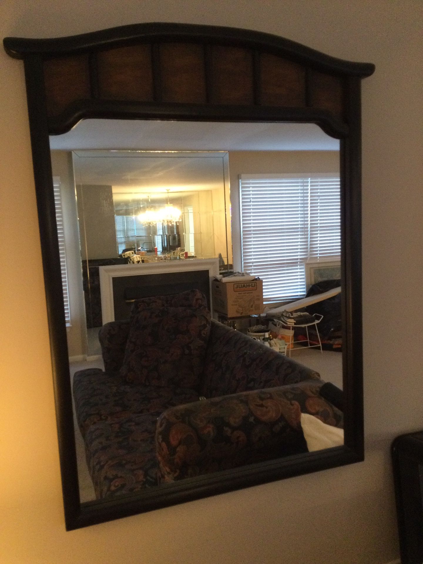 WALL MIRROR