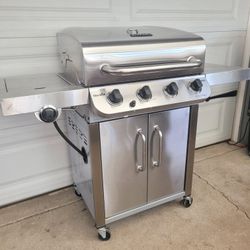 Char-Broil 4-Burner BBQ Grill/ Asador 