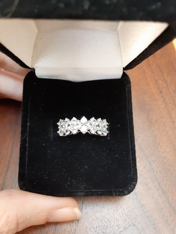 Platina 4 White Topaz Anniversary Ring Size 7