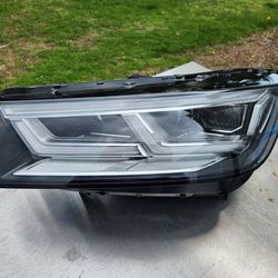2018 Audi Q5 Headlight Assy