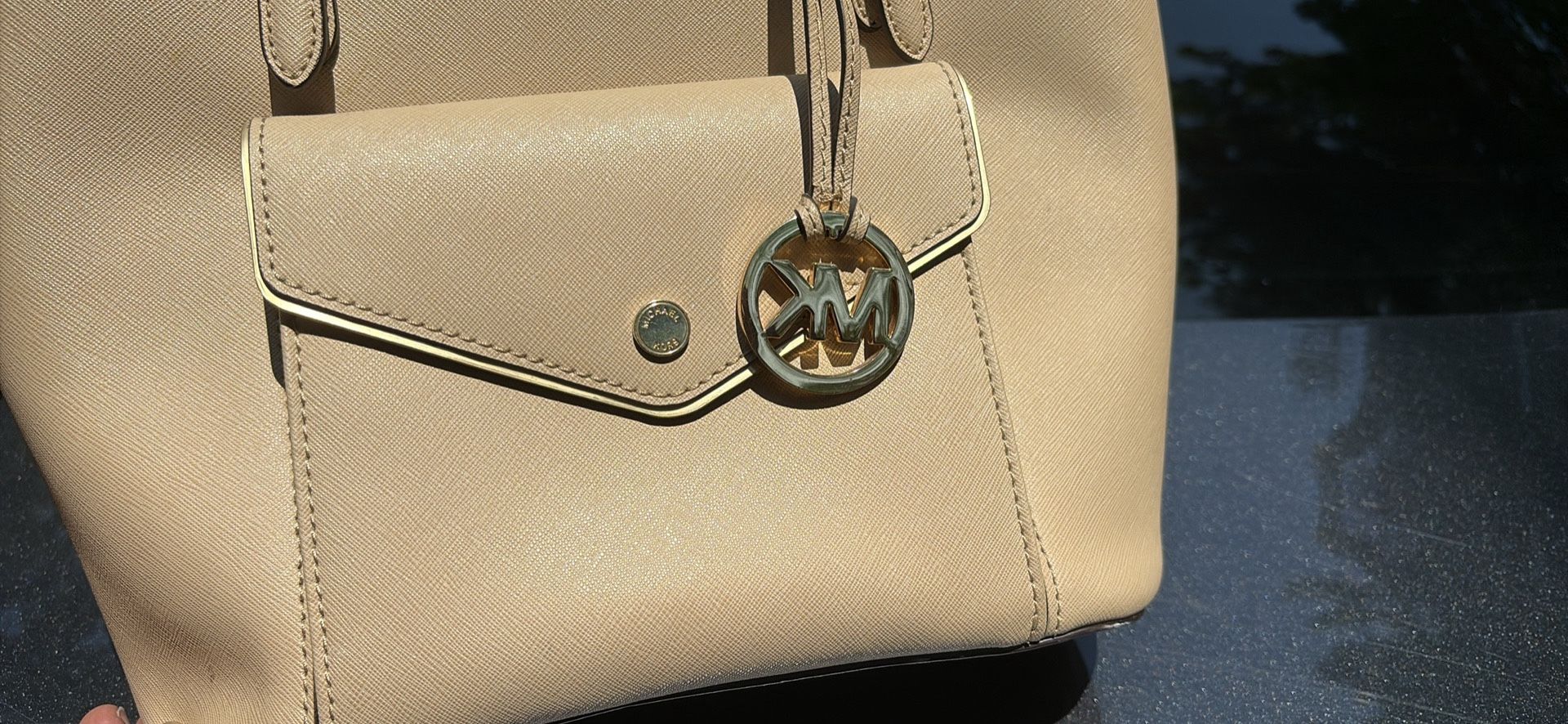 Michael Kors Bag Almost Brand New