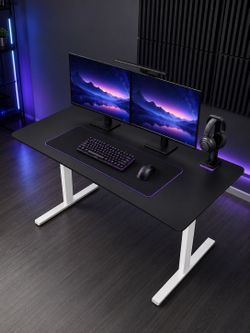 New 55” Electric Standing Gaming Desk