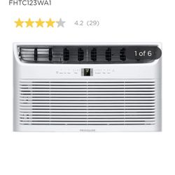 Frigidaire 12,000 Btu 220 V