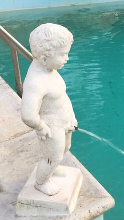 Pool fountain statue