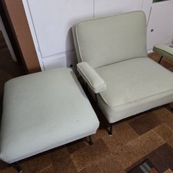 Vintage Lounge Chair 