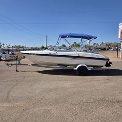 2005 Bayliner 205 Runabout Boat
