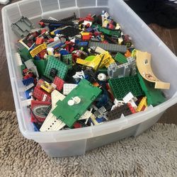Lego Lot   (20 Pounds)