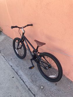 Bike for sale 20 inches tires ready to ride