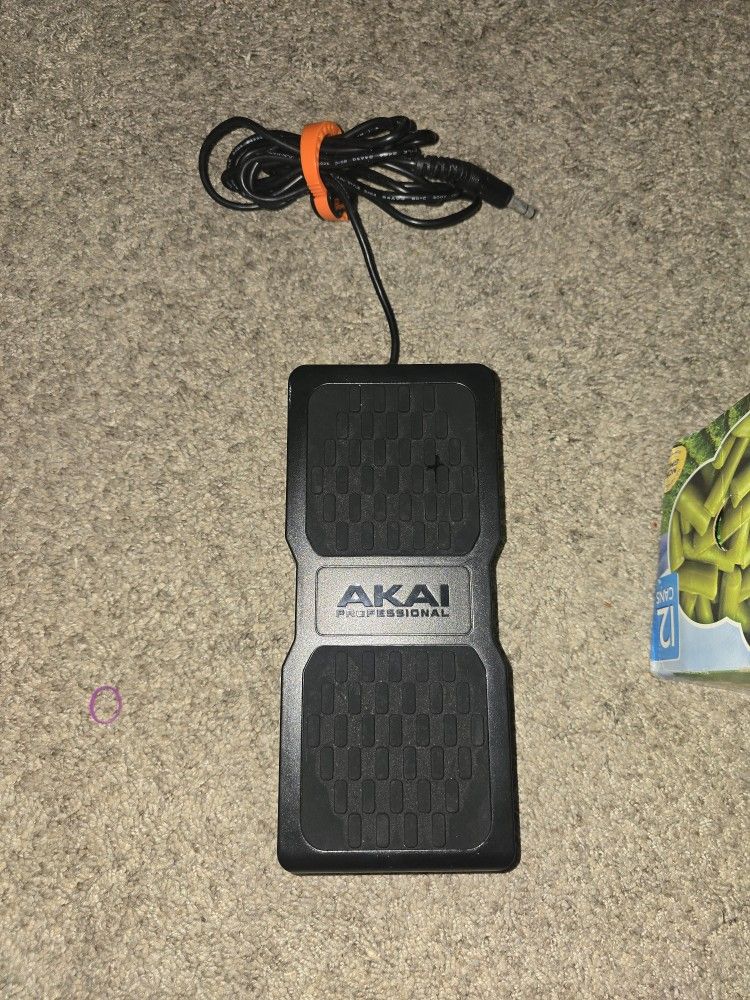 Piano Stand And Pedal