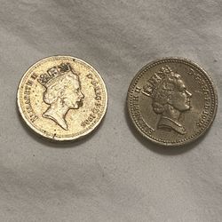 1986 And 1995 British One Pound coin featuring the Latin phrase "DECUS ET TUTAMEN"