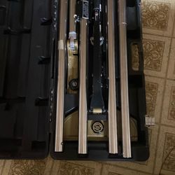 Carpet stretcher power stretch