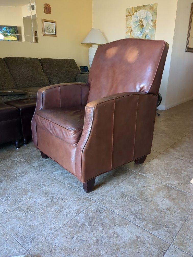 Living Room Chair for Sale in La Quinta, CA OfferUp