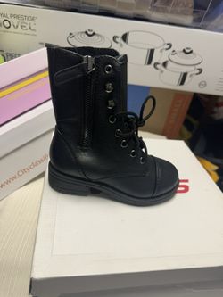 Young Adult Boot