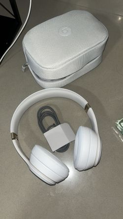 Beats solo 4
