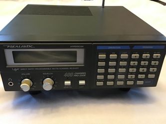 SCANNER REALISTIC DIRECT ENTRY PROGRAMABLE RECIEVER  / HAS HYPERSCAN  / 400-CHANNEL PRO 2006 / $70 ELMHURST, IL. 60126