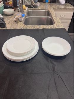 IKEA 12-Piece White Dinnerware Set – Plates & Bowls
