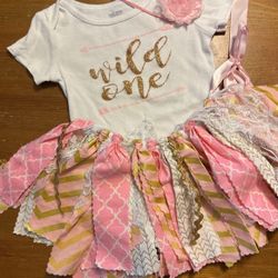 Girls 1st Birthday Outfit 🩷