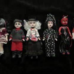 Living Dead Dolls 6 Sets