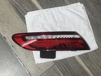 2019-2023 W238/C238 E450COUPE/CONVERTIBLE MERCEDES BENZ LEFT DRIVER SIDE REAR TAIL LIGHT LAMP LED OEM GREAT CONDITION 