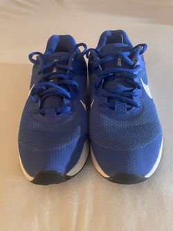 Nike Size 6.5Y Blue