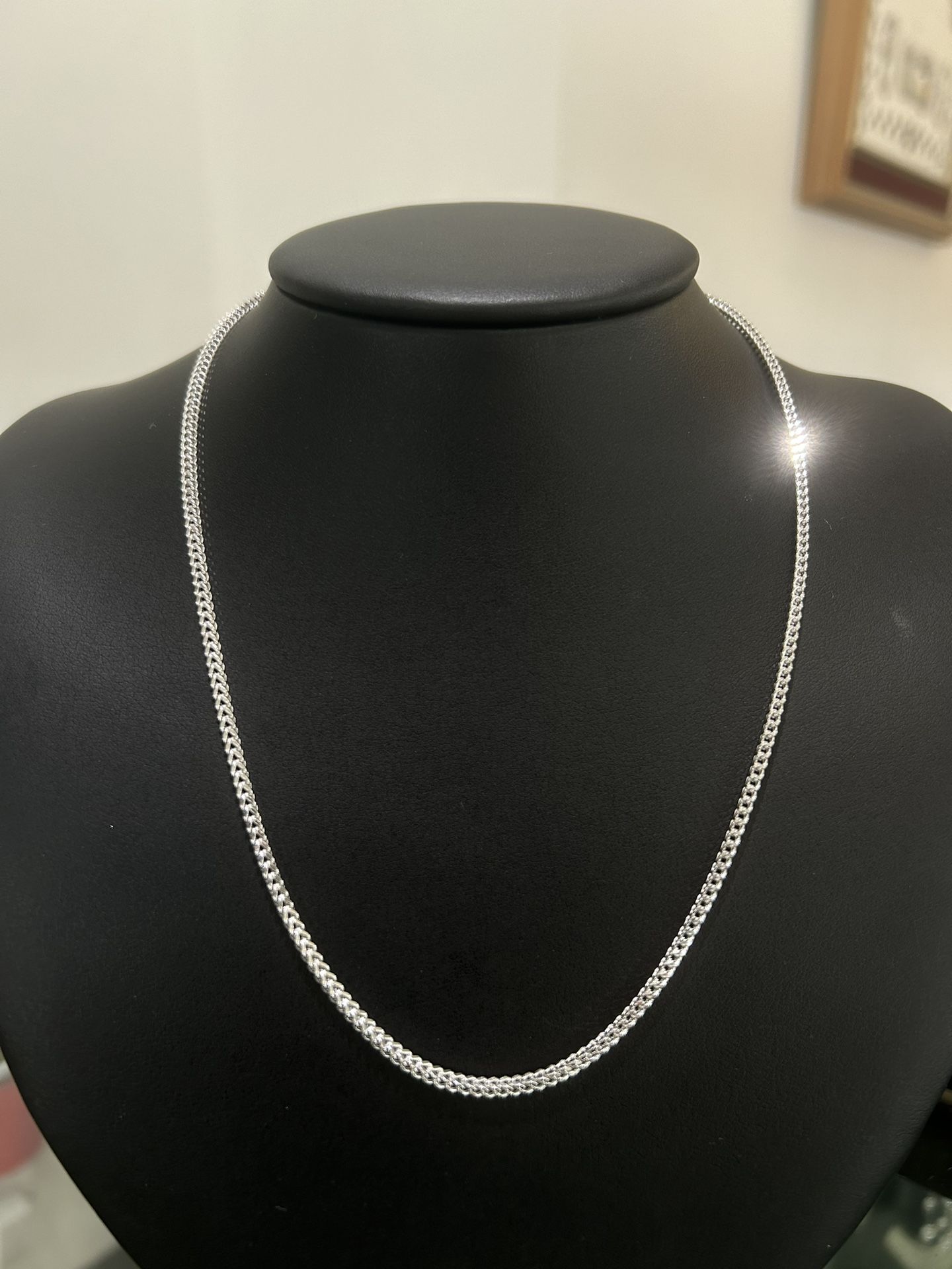 18K White Gold Chain - 18 in.