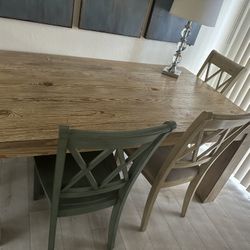 Beautiful Dining Room Table 