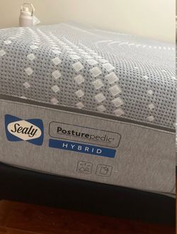 Sealy Posturepedic Hybrid Mattress