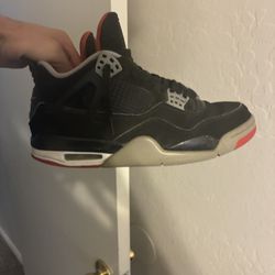 Jordan 4 Bred 2019 SIZE 9