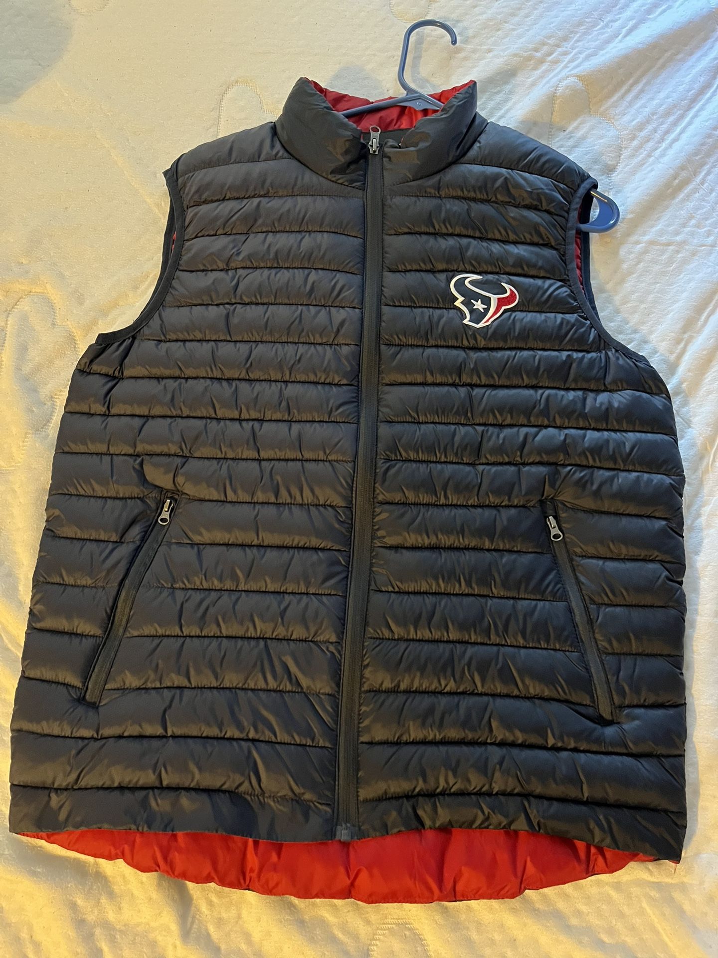 NFL Texas puffer vest size medium 