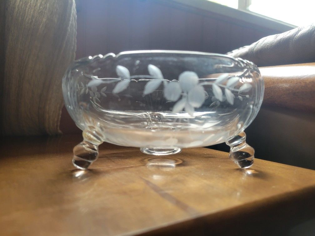 Fostoria Baroque Etched Glass Bowl