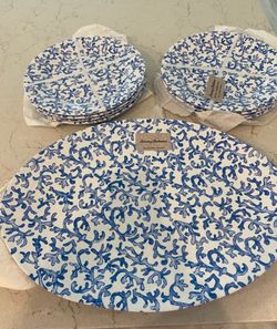 Tommy Bahama Plates & Serving Platter Set