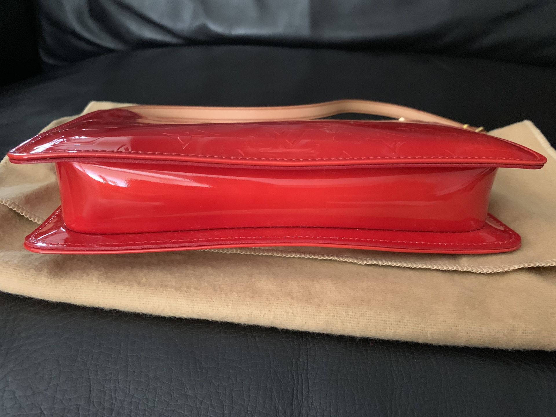 Louis Vuitton Red Vernis Lexington Pochette *NEVER USED*