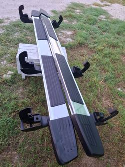Running  board chevy silverado  or gmc sierra  1500,2500,3500 hd fit (contact info removed)6