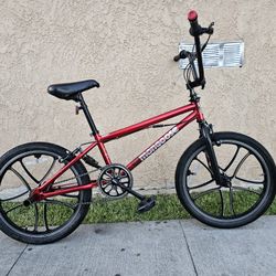 Mongoose 20 Inch Bmx Bike $140