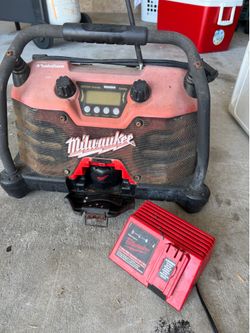 Milwaukee radio/auxiliary input