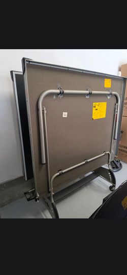 ping pong table