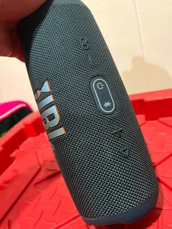 JBL Portable Bluetooth Speaker